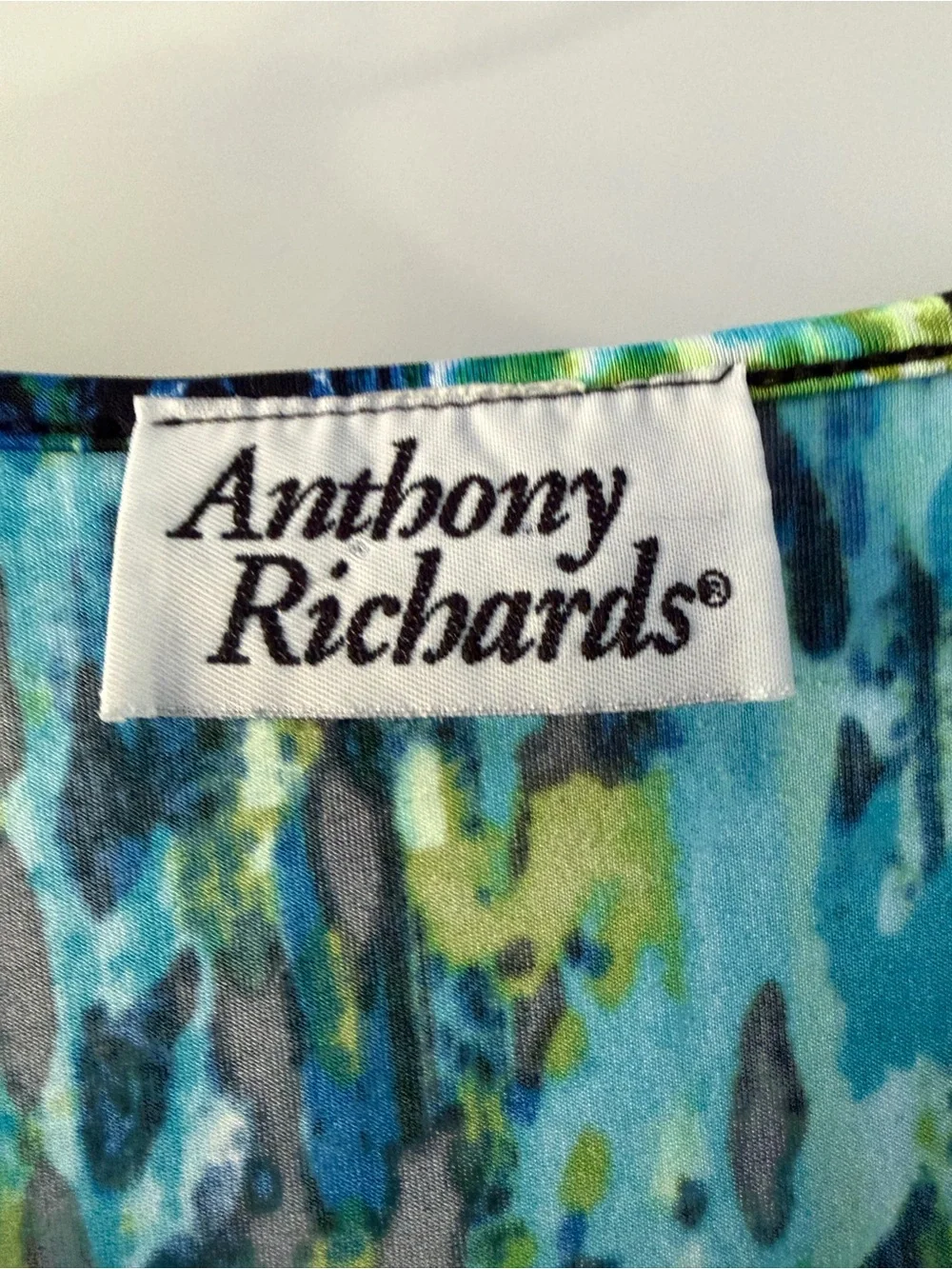 Anthony Richards Teal, Blue & Lime Abstract Animal Print Top - Picture 4 of 5